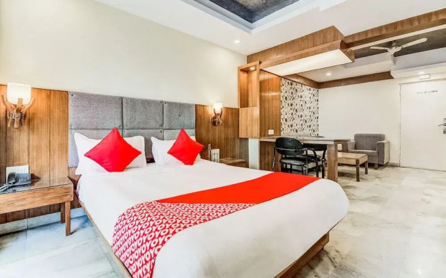 Oyo Flagship 36730 Hotel Mittal Residency