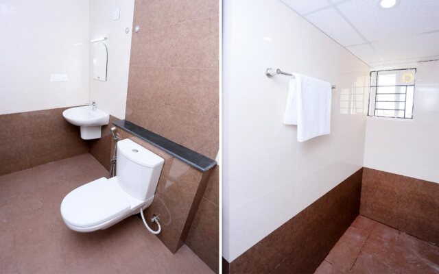 Avittom Cyber Cubez By OYO Rooms