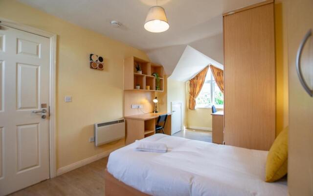 The Townhouse at Gort Na Coiribe By Shortstays
