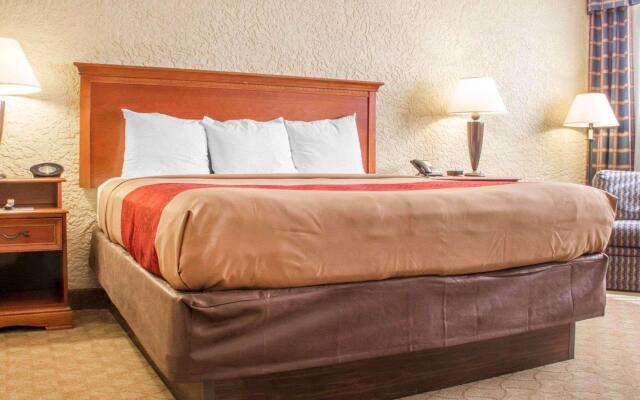 Econo Lodge Broken Arrow - Tulsa