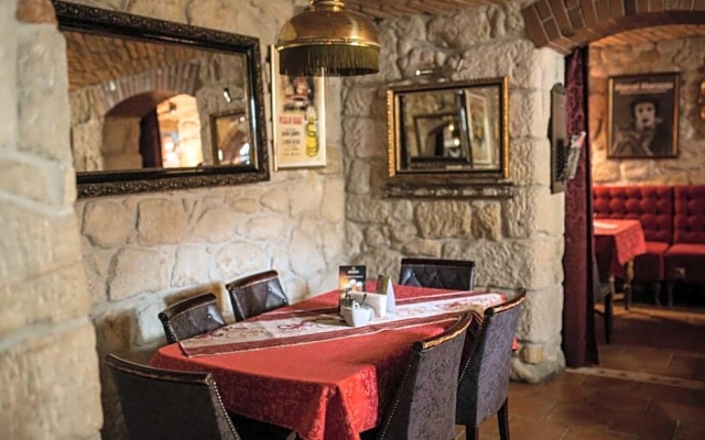 Hotel Ambasada Bolesławiec