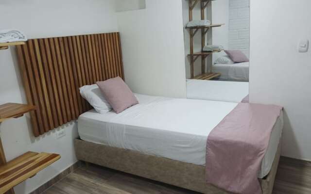 Hostal Catalleya