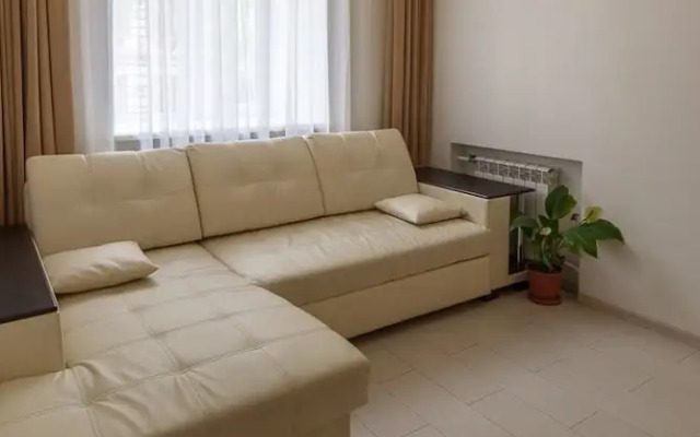 Apart-Comfort on Maksimova 5