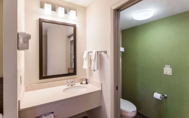 Sleep Inn & Suites Niantic North