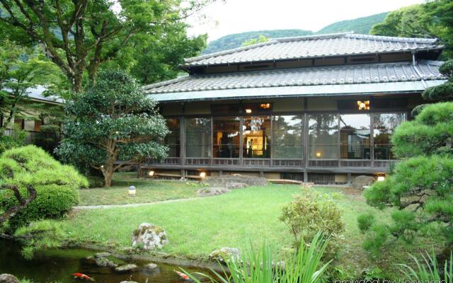 B&B Pension Hakone