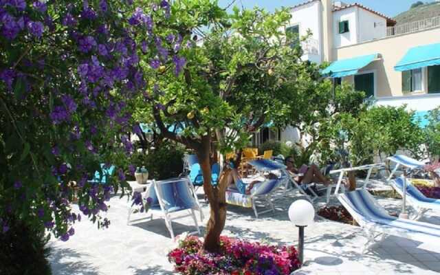 Hotel Villa Tre Sorelle