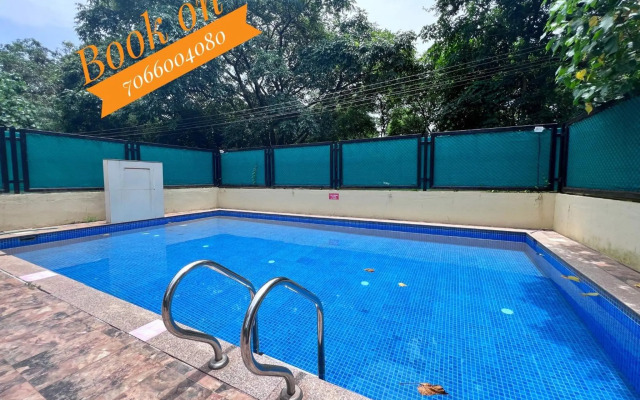 Luxurious Nirvana Apartment 2BHK