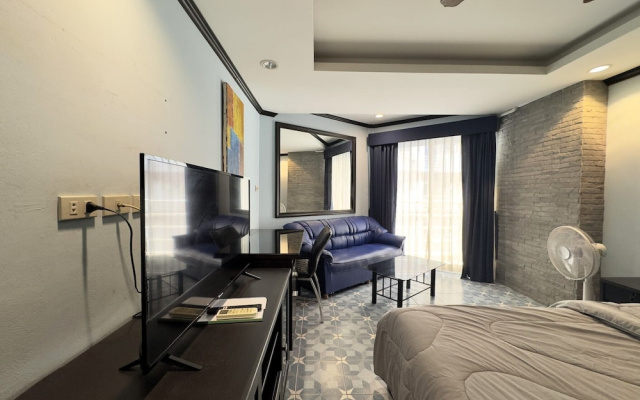 Studio Condo Close Jomtien Beach - Jomtien Beach Condominium A3