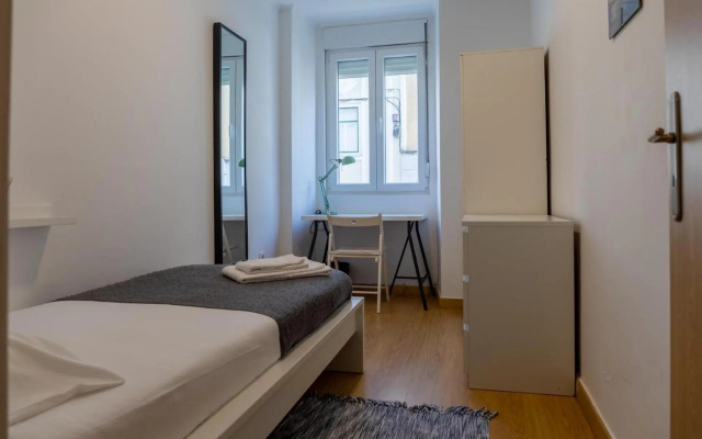 Entrecampos - Family apartment with Terrace