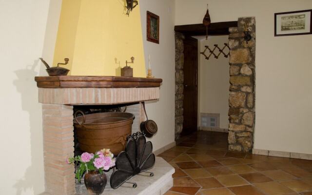 La Torre a Castelnuovoparano