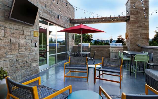 Home2 Suites Asheville Airport