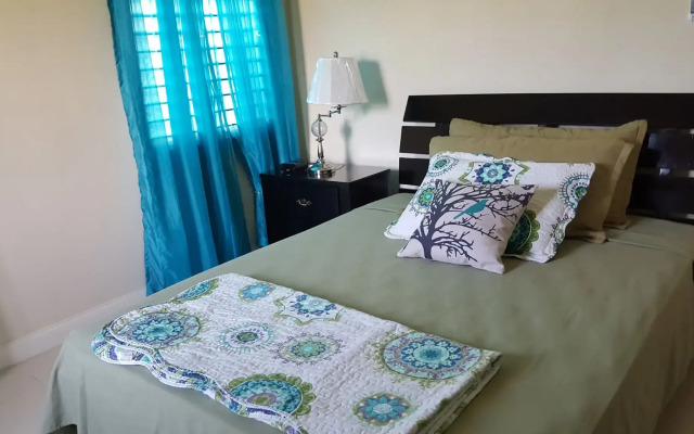 Ocho Rios Villa at Coolshade IV