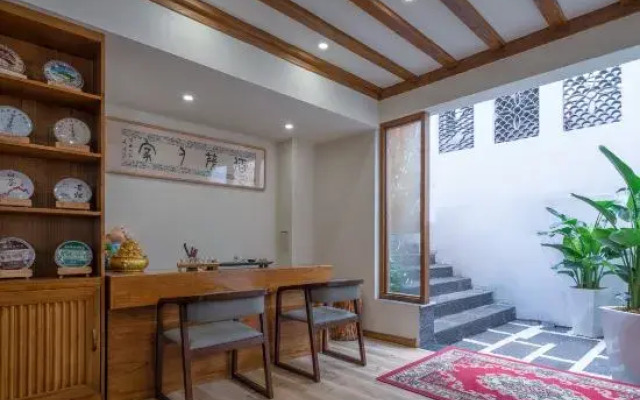 Yunshang Flowers • Nature Aesthetics Garden Homestay (Lijiang Ancient City Nanmen Branch)