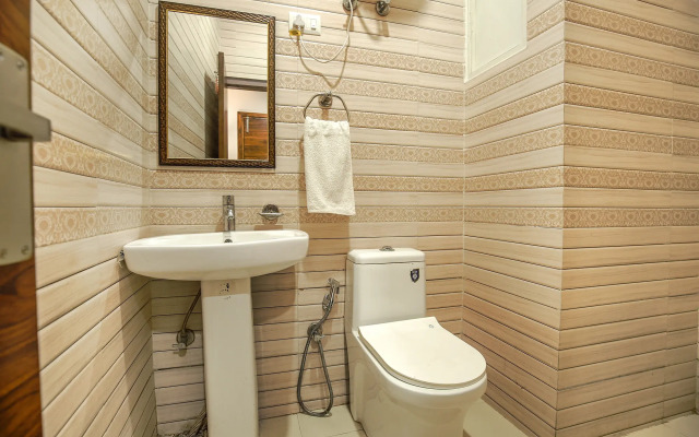 Fabhotel Stevia