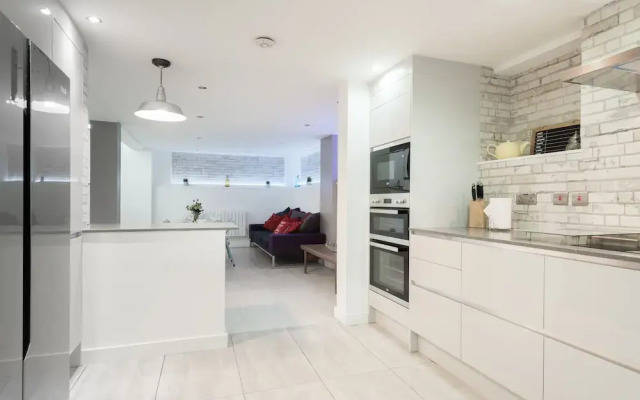 The London Warehouse Apartments