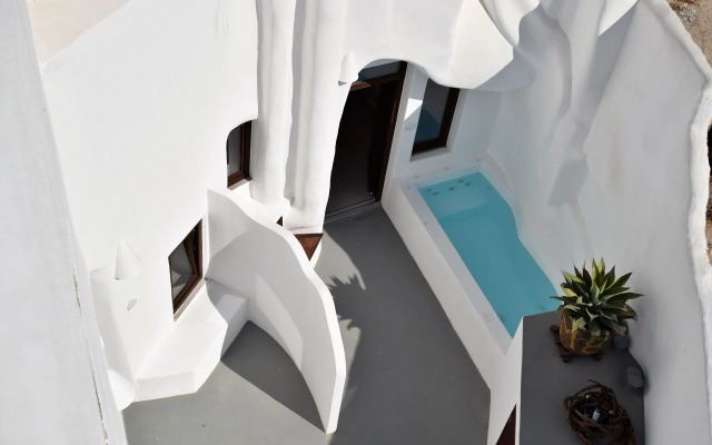 Aegean Mist Luxury Suites