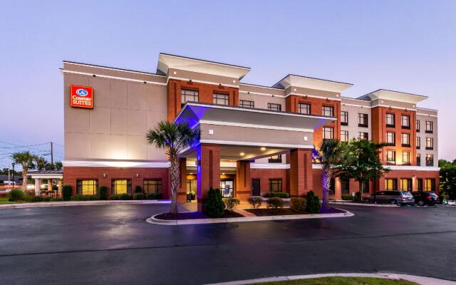 Отель Holiday Inn Express & Suites Lexington