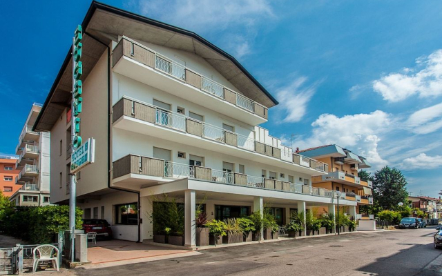Hotel Eugenio
