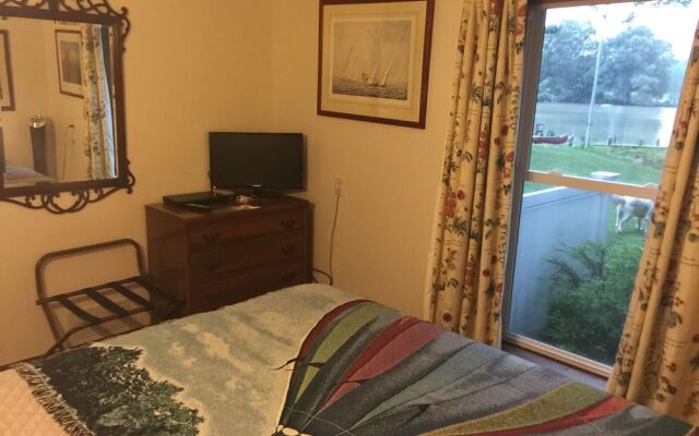 Miles River Guest House