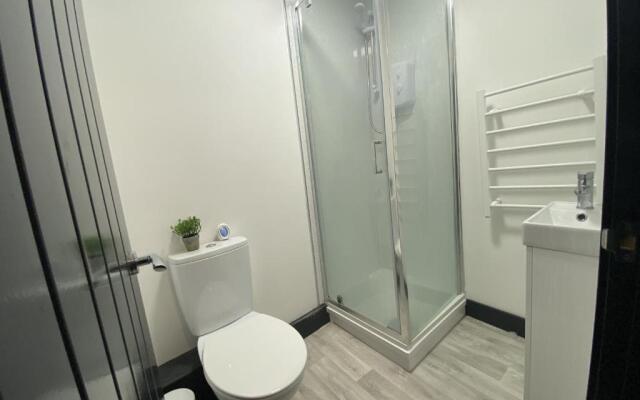 City Center Top Floor Executive Flat