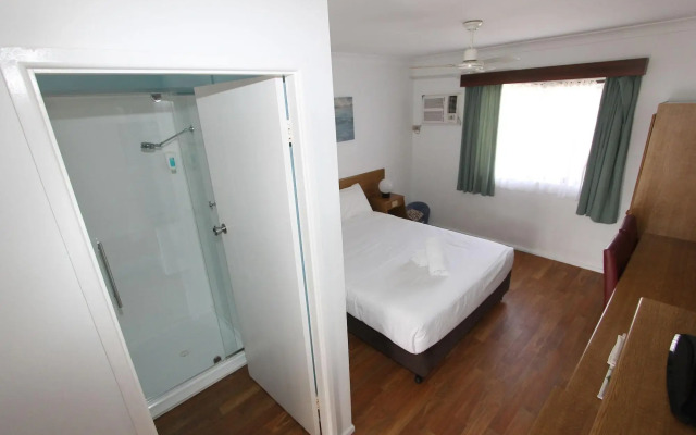 Toreador Motel