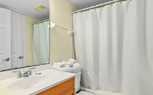 Unit 2105 - Ocean Racquet Club