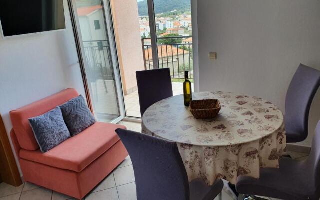 Apartments Jelica