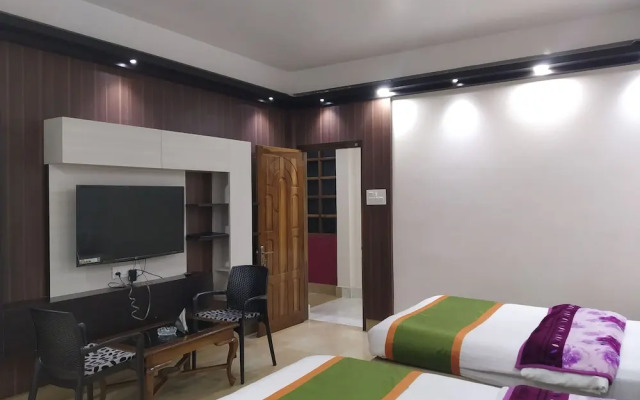 Ziro Palace Inn