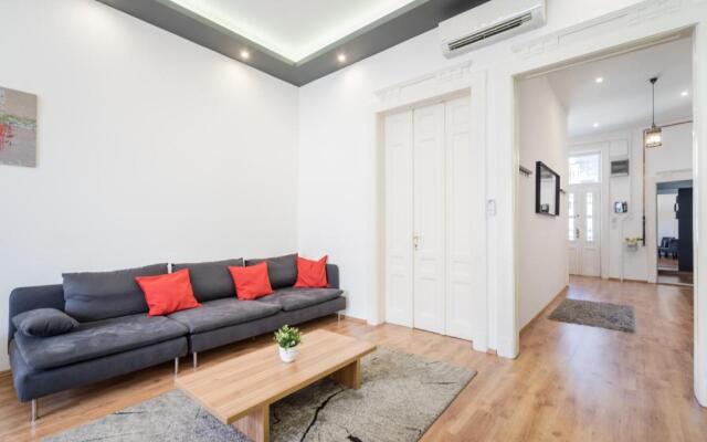 Real Apartments Zichy