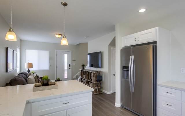 Coastal Horizon - 6 Br Home