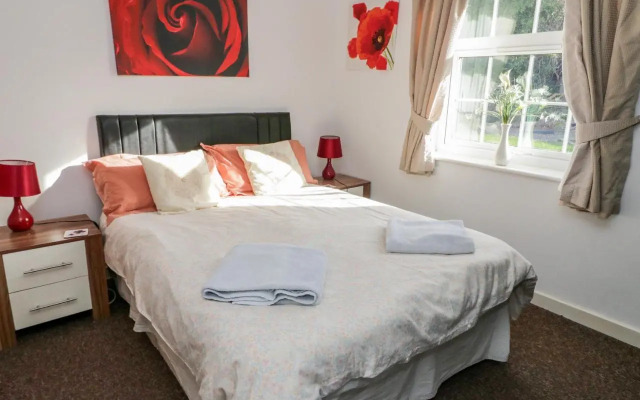 Halcyon Annexe