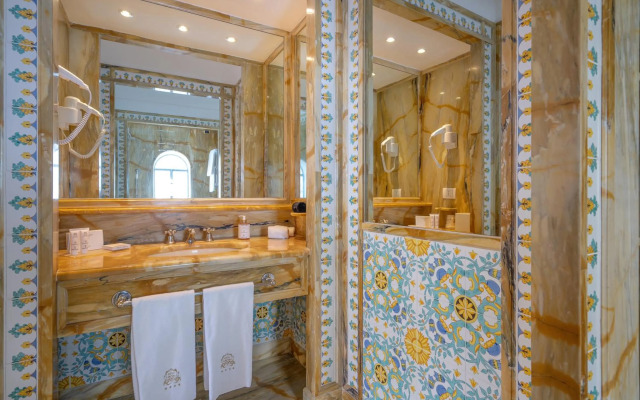 Palazzo Murat Hotel