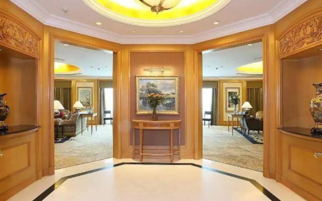 Regency Hotel