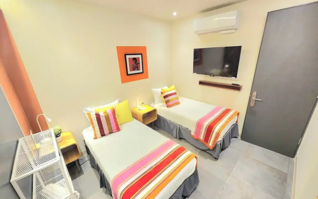 Somos Hotel - San Juan