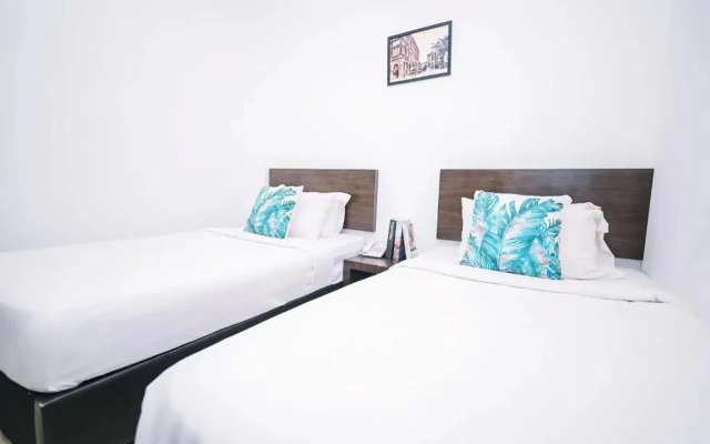 Hotel Zamburger Masjid India KL