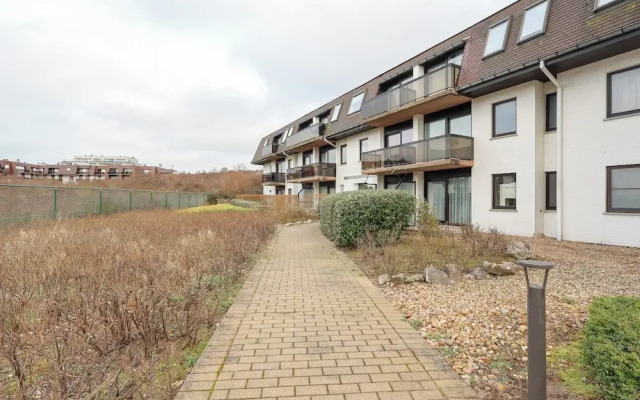 Bright Apartment With Terrace in Oostduinkerke