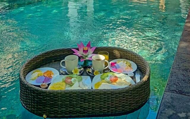 Grace villa 5 minutes walk to the beach