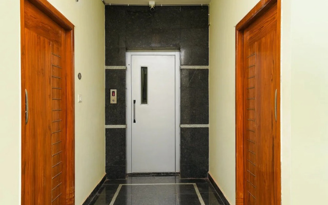 Akshara Suites By OYO Rooms