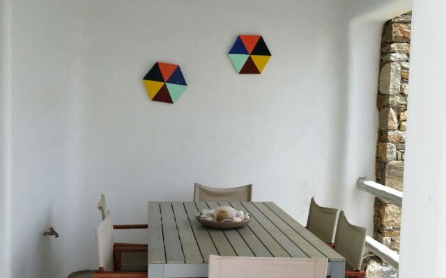 Sea Side Studios & Houses