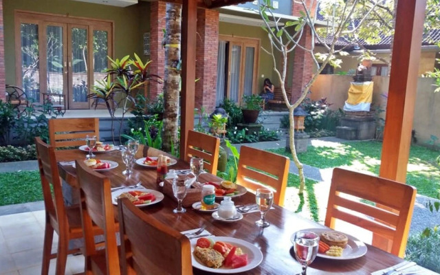 Tuga Guest House Ubud