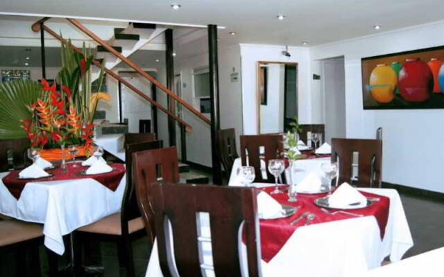 Imperial House Hotel