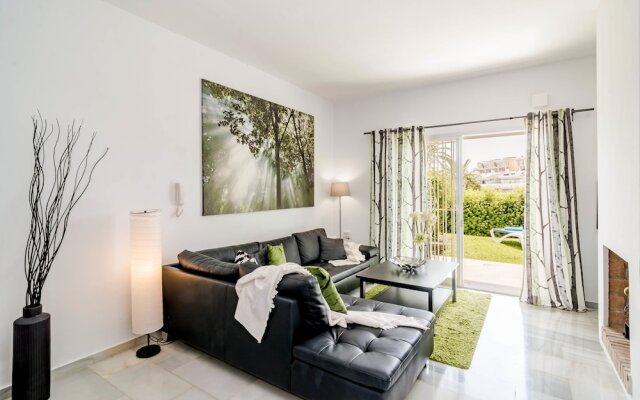 Apartment Los Dragos - Roomservice