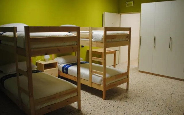 Ostello "STELE DI TRESCHIETTO"