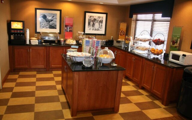 Hampton Inn Hutchinson