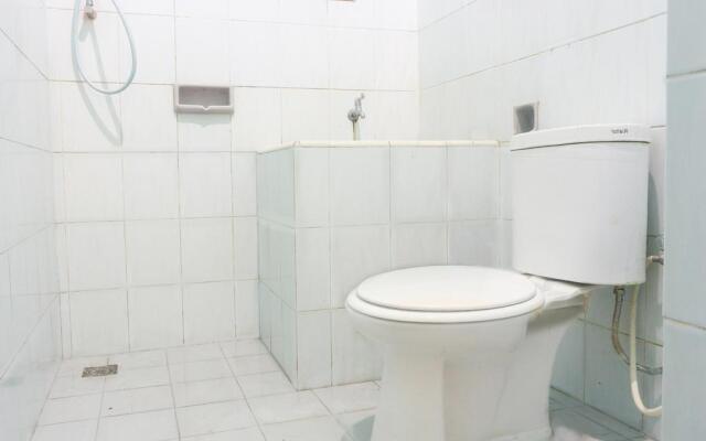 Super OYO 942 Srikandi Hotel