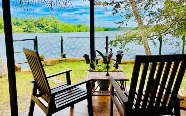 Thotupola Lakehouse