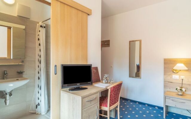 Hotel Erna