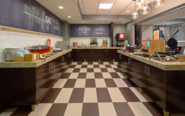Hampton Inn Visalia