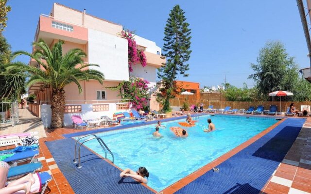 Primavera Beach Hotel