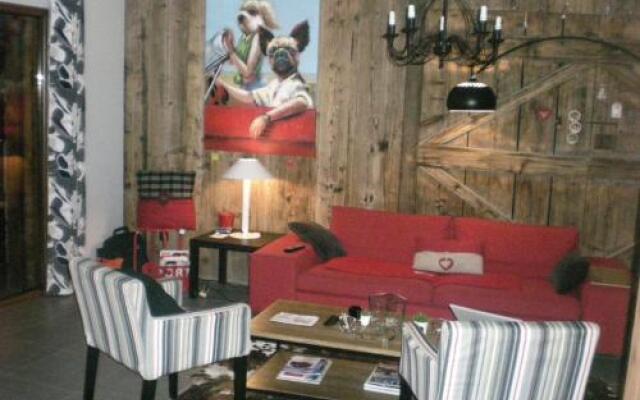 Chalet belle vue montagne proche Valmorel 86009